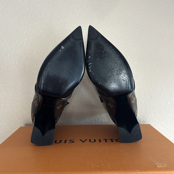 Louis Vuitton Monogram Matchmake Boots - Picture 10 of 17